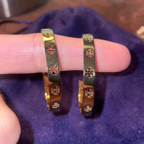 Tory Burch Jewelry Tory Burch Gold Hoops Poshmark